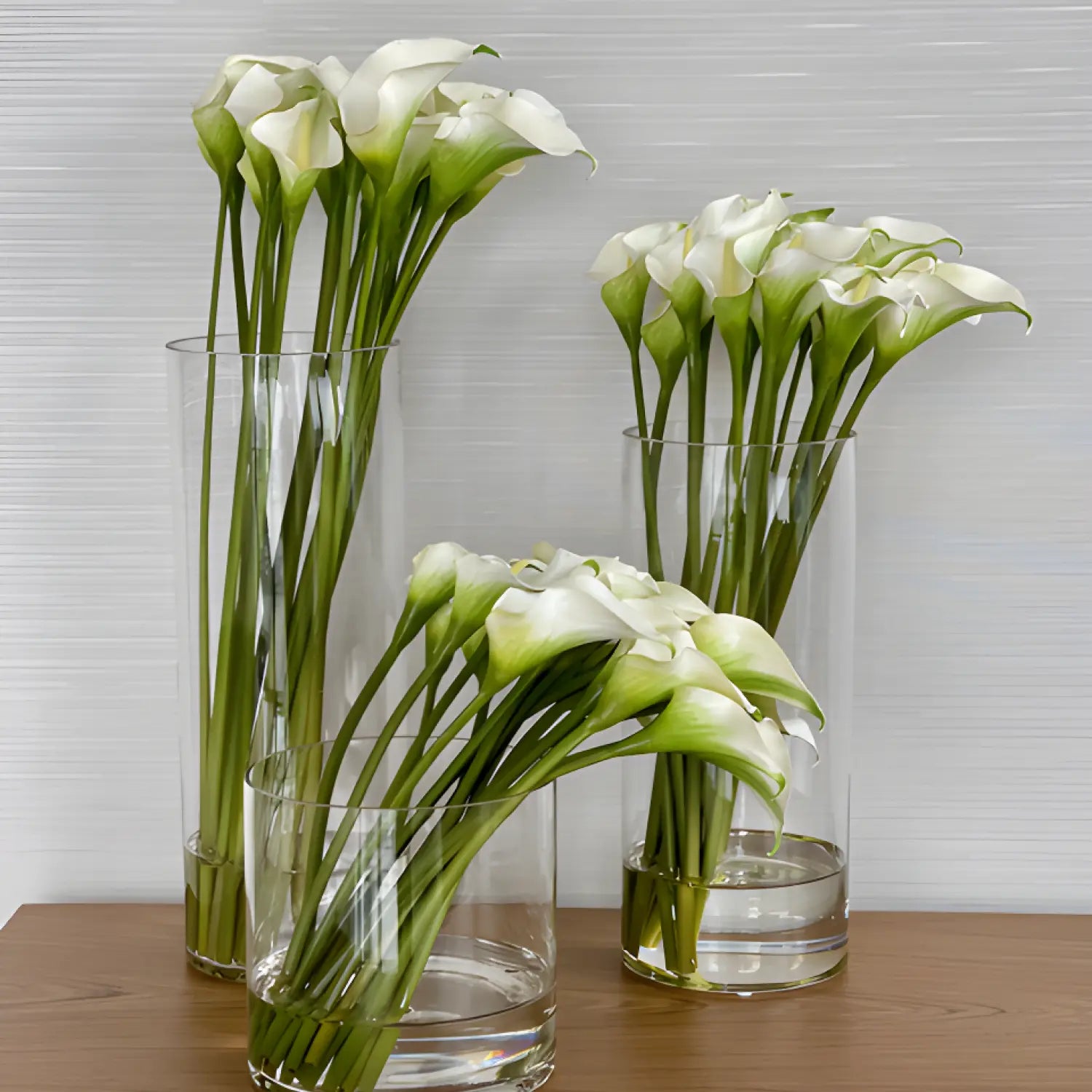 Indulge in the luxurious elegance of White Callas. With its pristine white petals and delicate green stems, this premium flower exudes sophistication and grace. Perfect for special occasions or as a statement piece in your home, White Callas elevate any environment to a higher level of refinement.